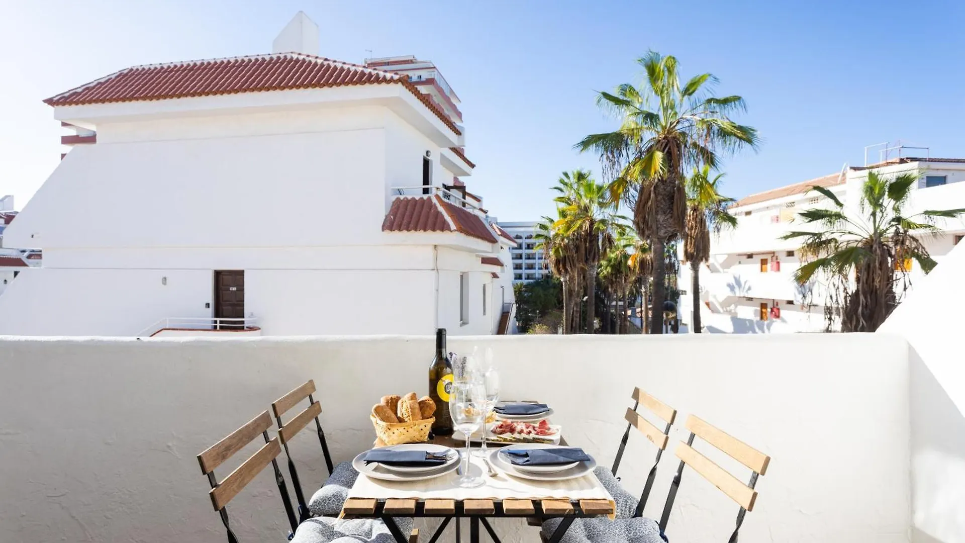 Home2Book Las Americas Escape, Pool & Terrace Arona  España